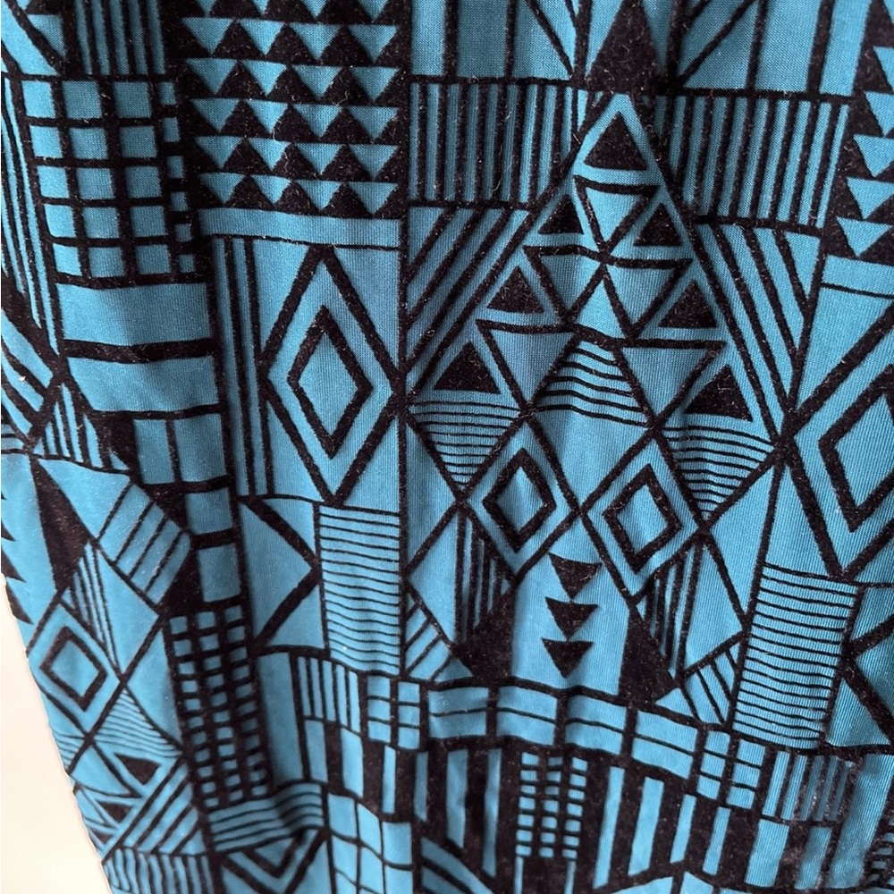 Bodycon Geometric Dress Green Black - Picture 2 of 5